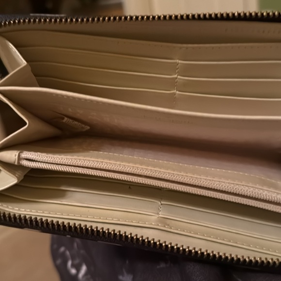 Kate Spade Seagulls wallet - Picture 3 of 4